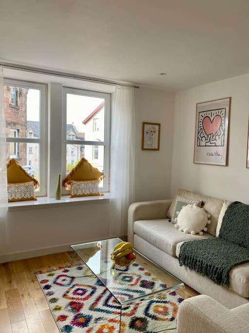 3-Bedroom Flat In The City Centre Next To The River Ness Inverness Esterno foto