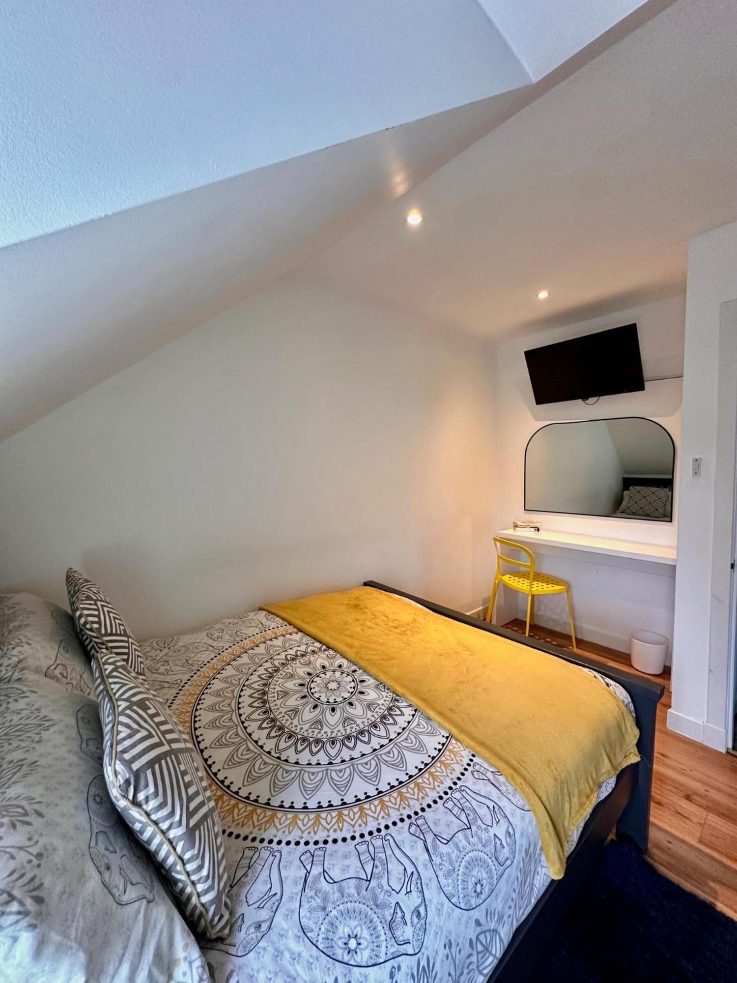 3-Bedroom Flat In The City Centre Next To The River Ness Inverness Esterno foto